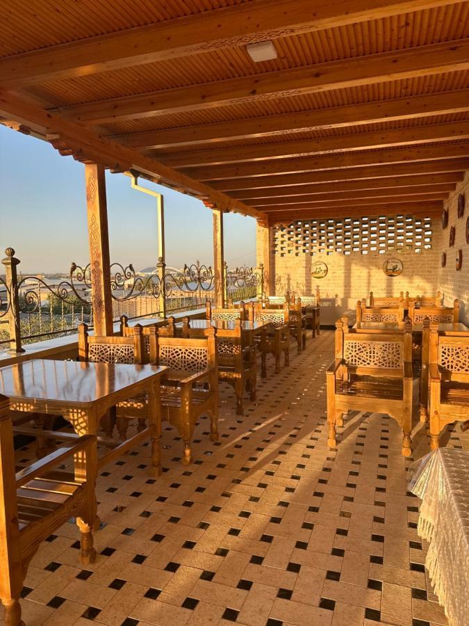 Hotel Zarhal Bukhara Bagian luar foto