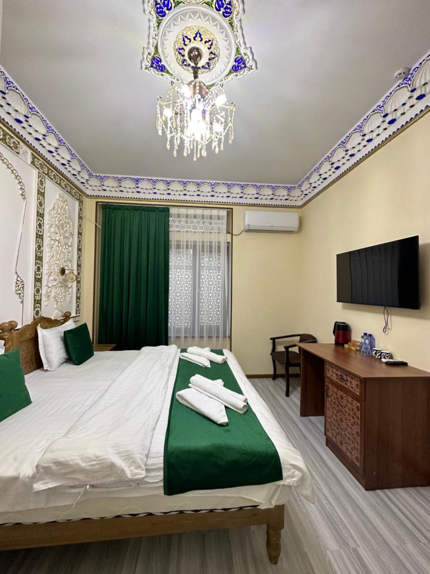 Hotel Zarhal Bukhara Bagian luar foto