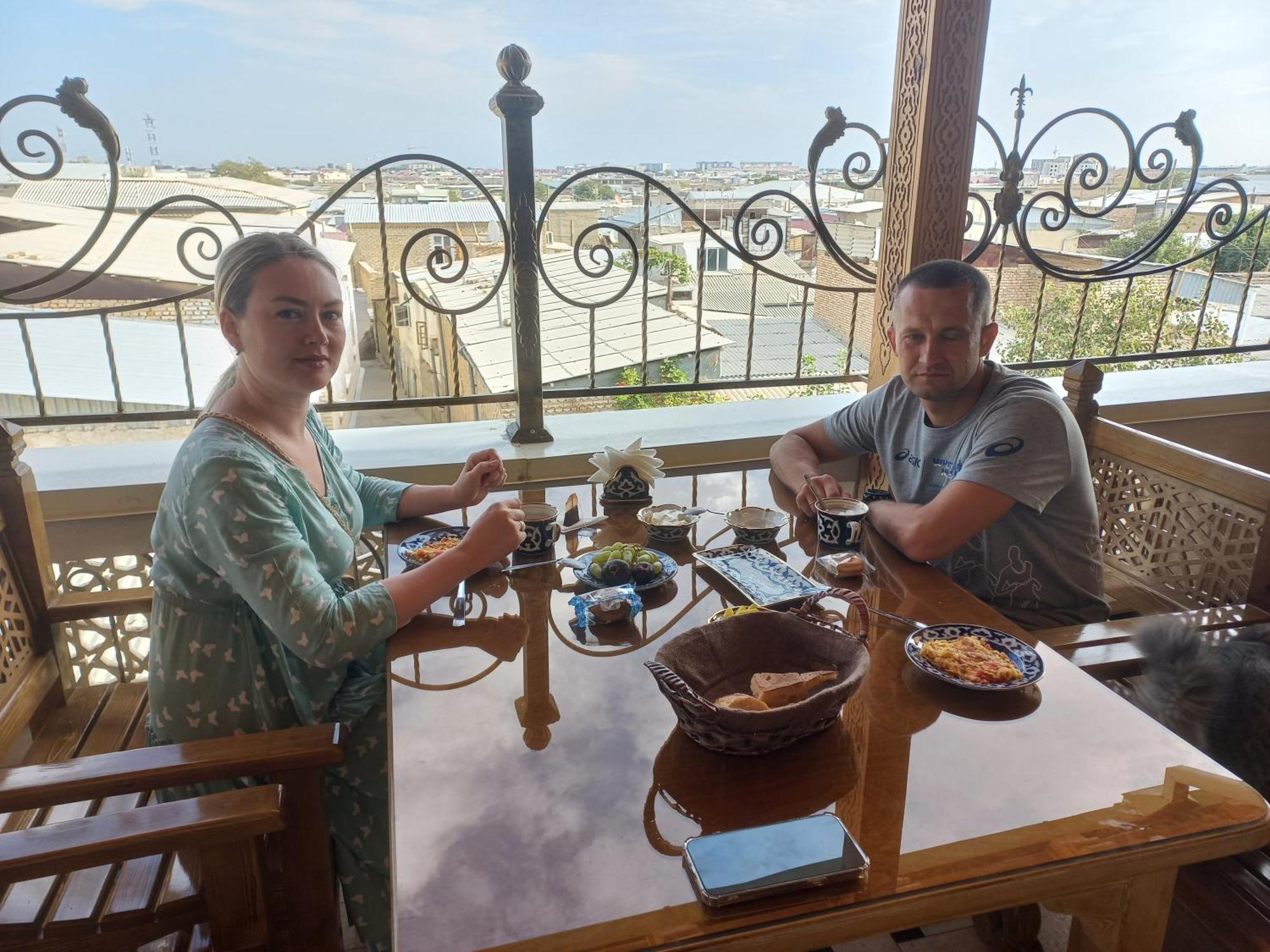 Hotel Zarhal Bukhara Bagian luar foto