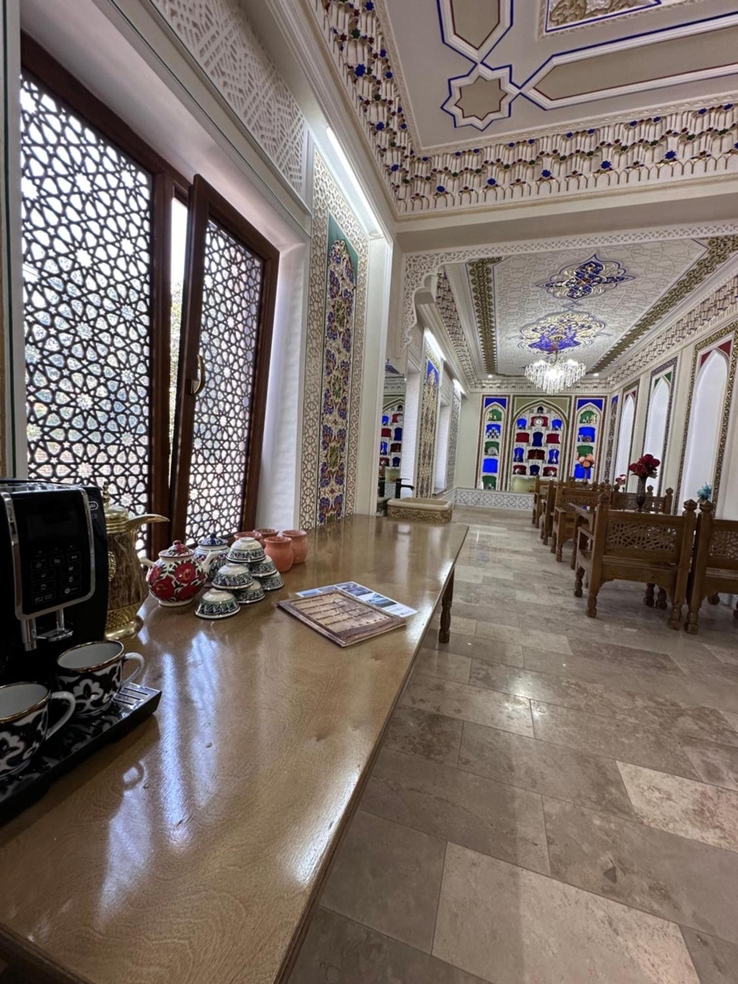 Hotel Zarhal Bukhara Bagian luar foto