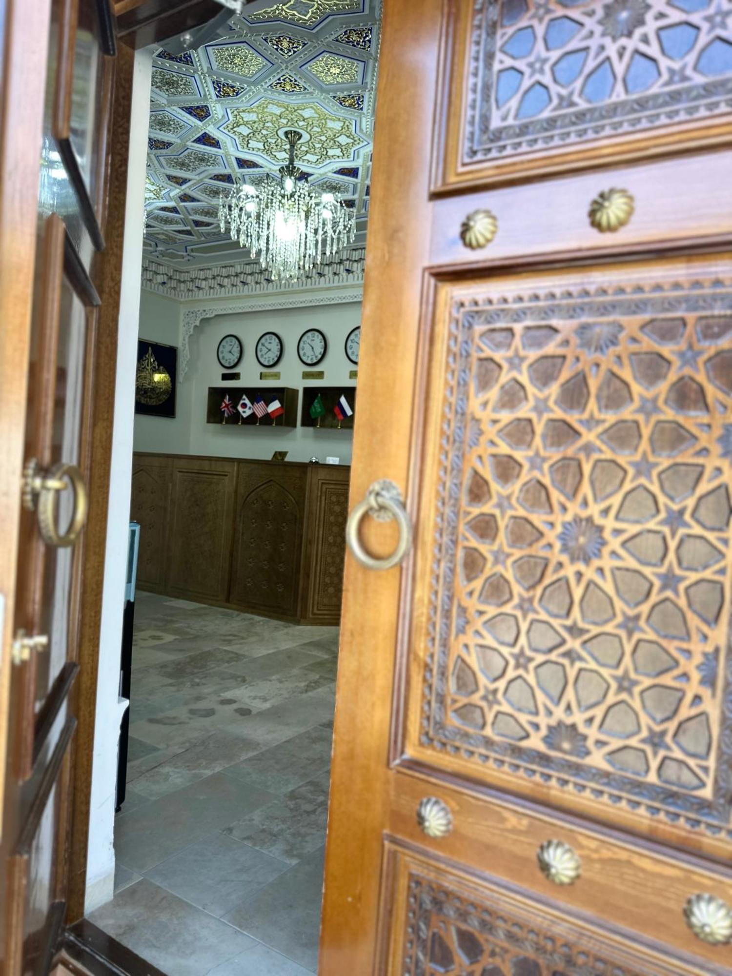 Hotel Zarhal Bukhara Bagian luar foto