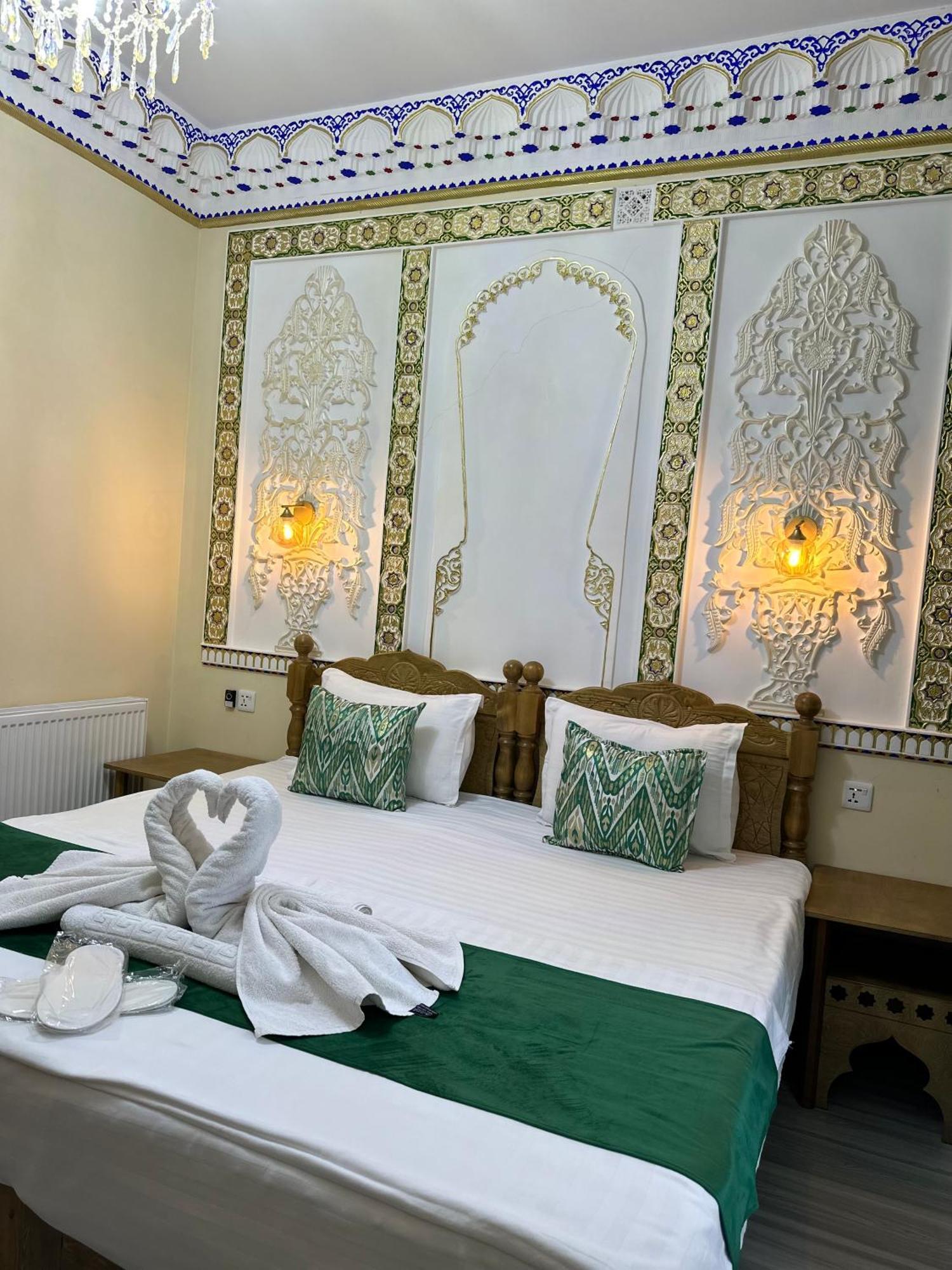 Hotel Zarhal Bukhara Bagian luar foto