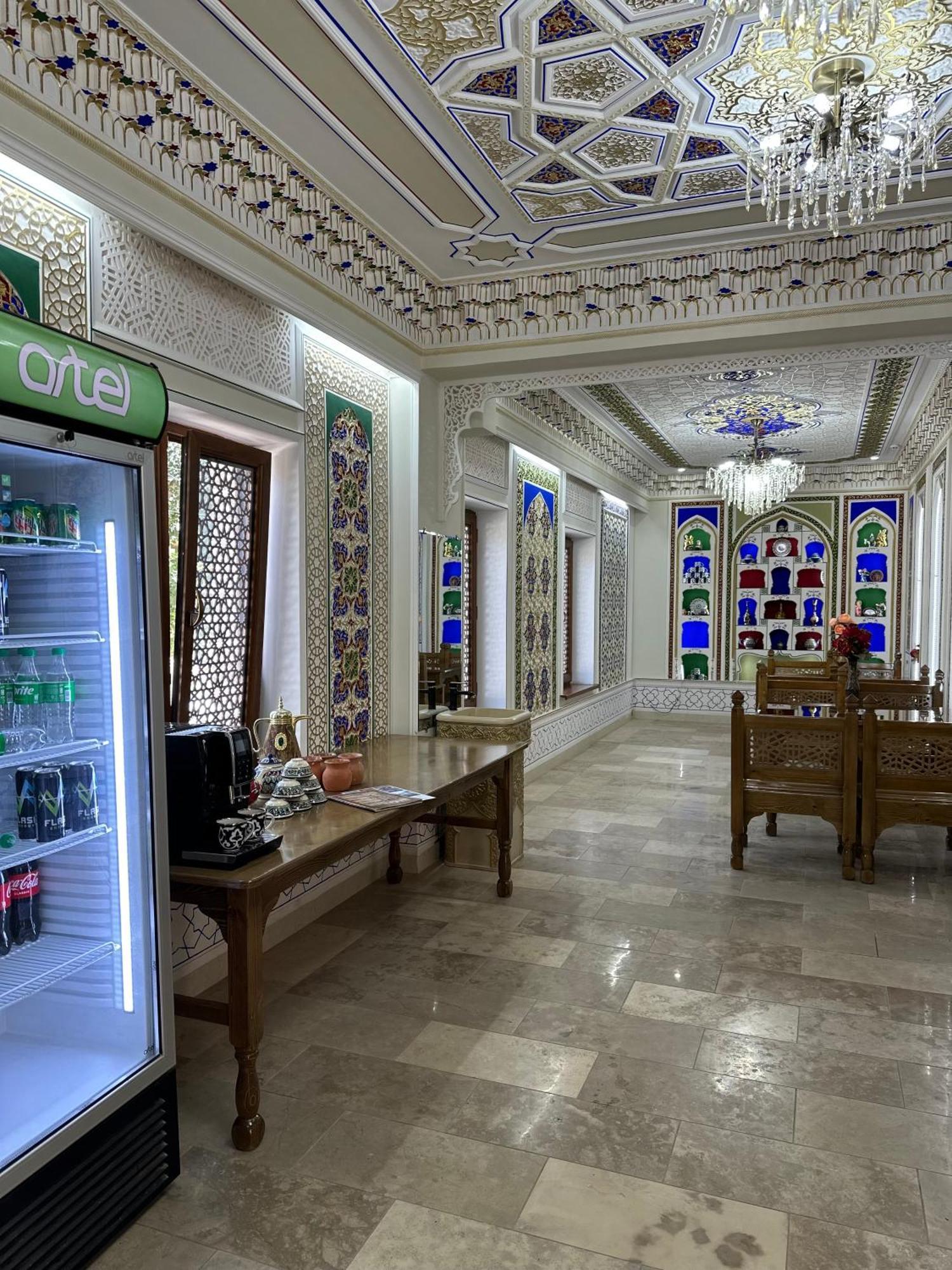 Hotel Zarhal Bukhara Bagian luar foto