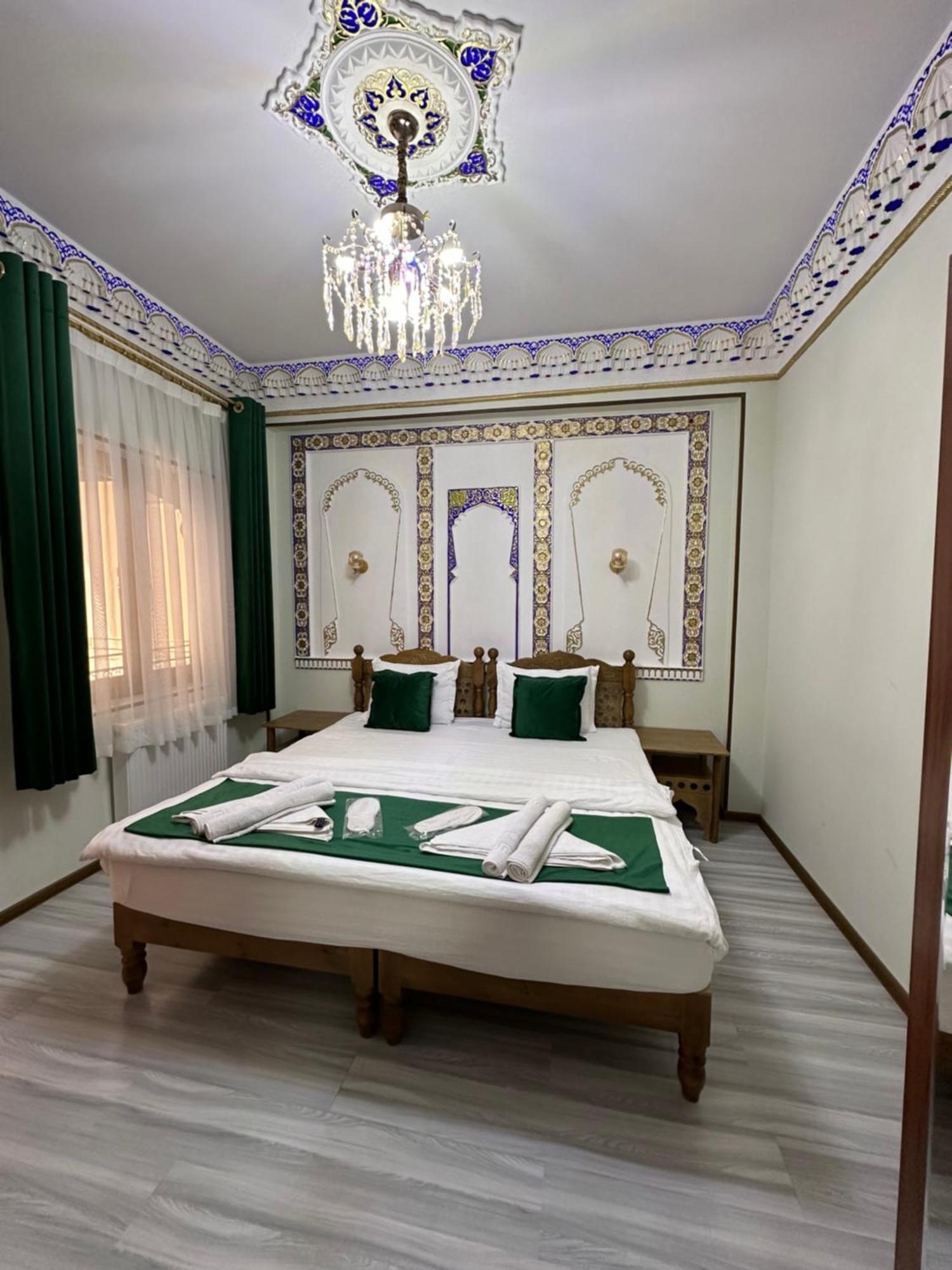 Hotel Zarhal Bukhara Bagian luar foto